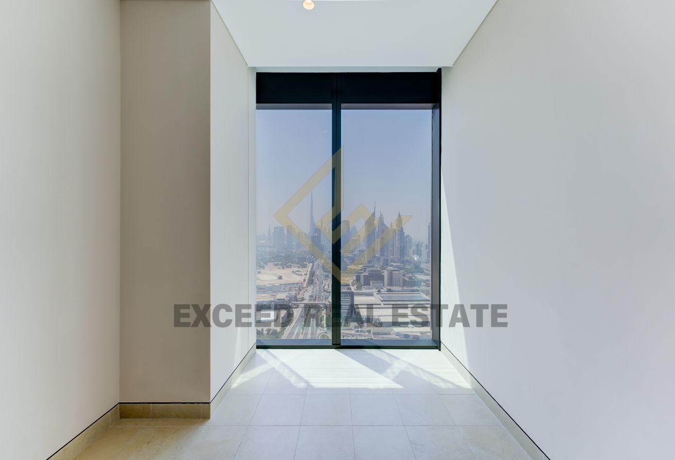 Luxury Duplex | High Floor | Stunning Views photo 8