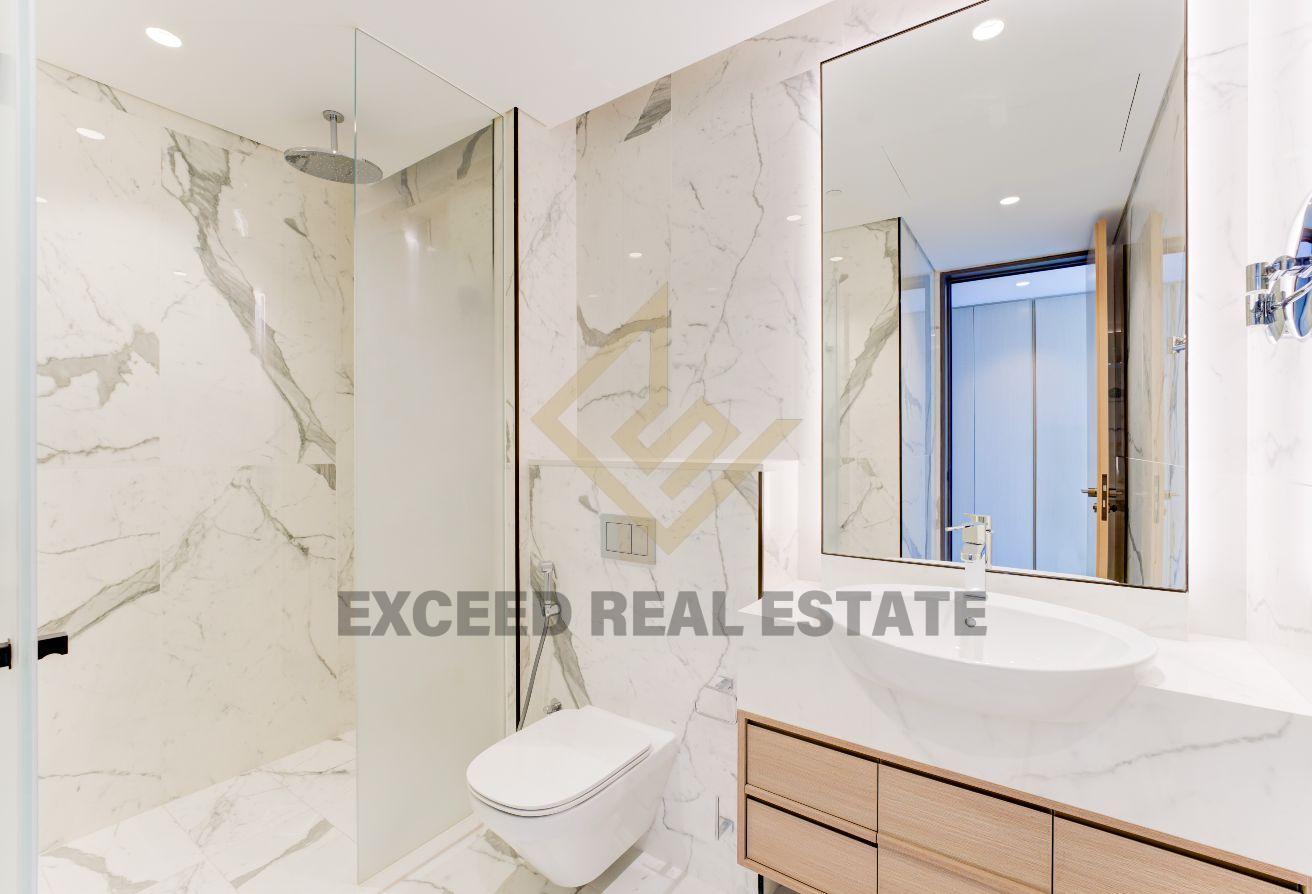 Luxury Duplex | High Floor | Stunning Views photo 13
