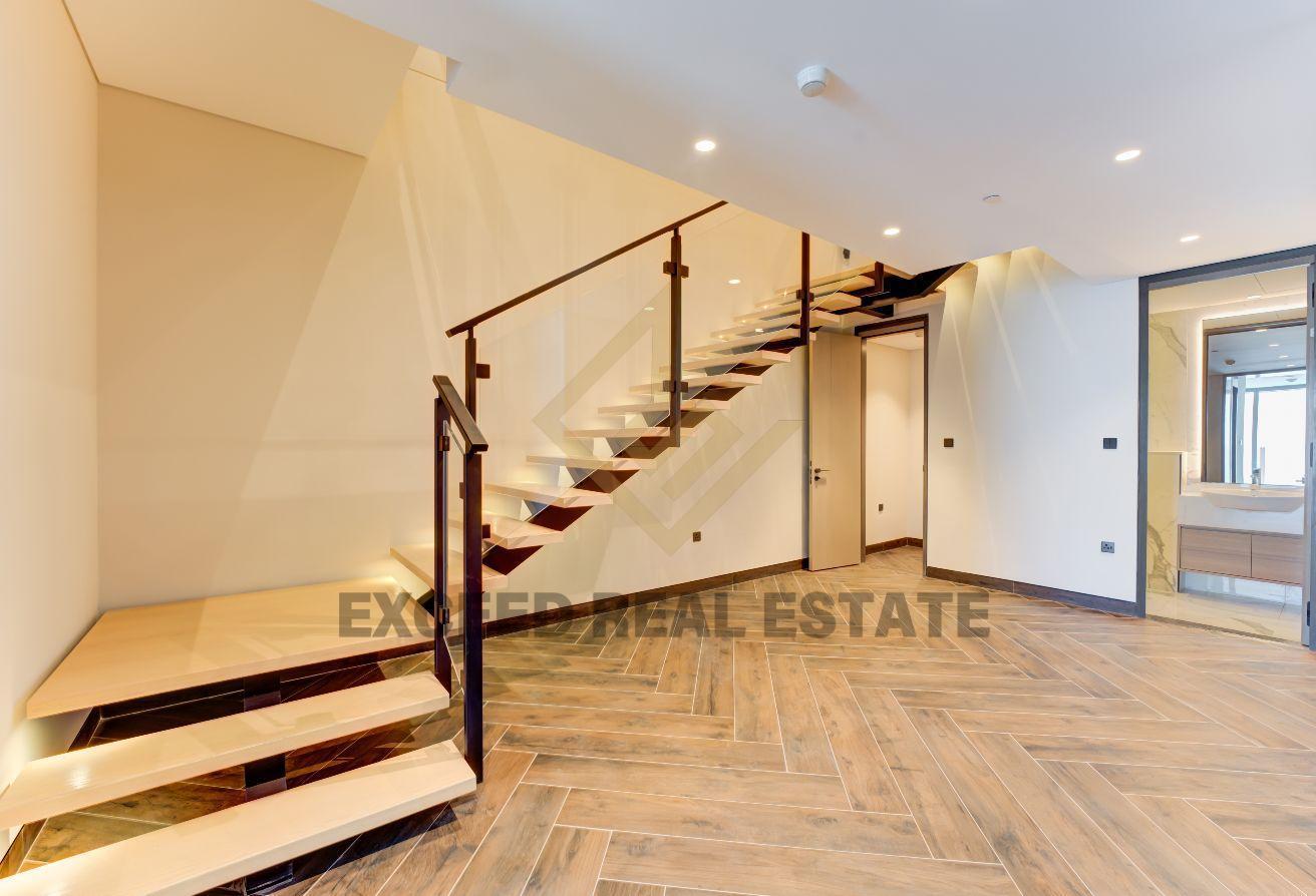Luxury Duplex | High Floor | Stunning Views photo 3