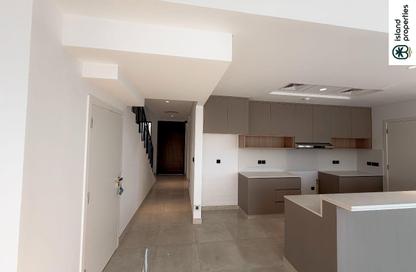 Townhouse - 2 - 3 for rent in Falcon Island North - Falcon Island - Al Hamra Village - Ras Al Khaimah