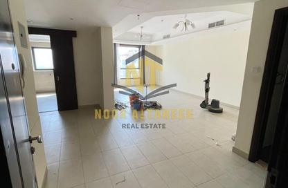 Apartment - 2 - 3 for rent in Al Mamzar - Al Mamzar - Sharjah - Sharjah Apartment - 2 - 3 for rent in Al Mamzar - Al Mamzar - Sharjah - Sharjah