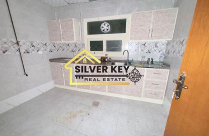 Office Space - Studio - 1 Bathroom for rent in Al Musalla - Sharjah