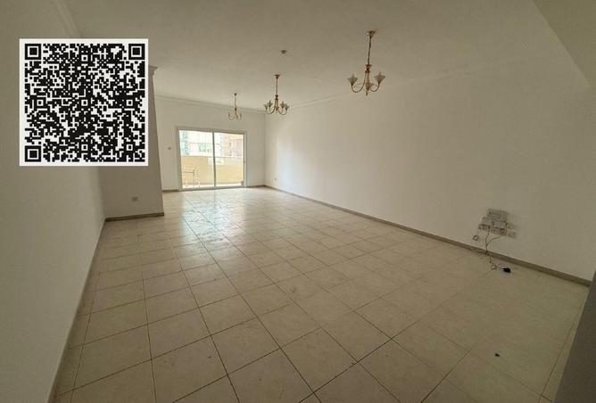 92278011 - Property Image 2