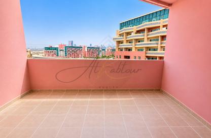 Apartment - Studio - 1 Bathroom for rent in The Gardens Buildings - The Gardens - Dubai