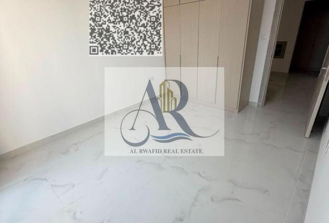 122921869 - Property Image 3