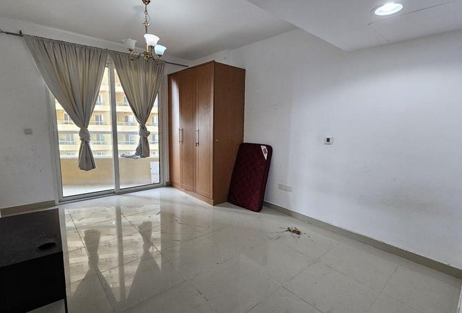 79834037 - Property Main Image