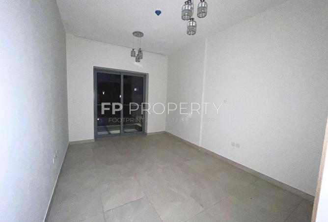 83658133 - Property Image 3