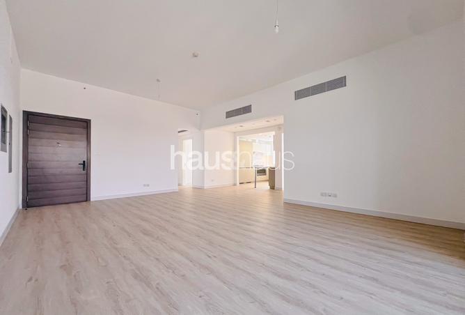 132021066 - Property Image 2