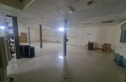 مستودع - استوديو للايجار في المحيصنة 2 - المحيصنة - دبي