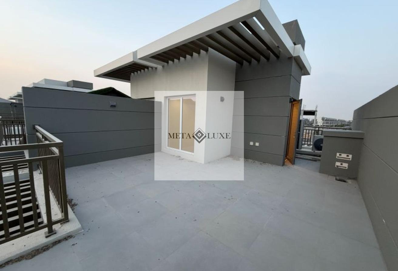 Vacant, Close Kitchen, Spacious 3 BHK photo 19
