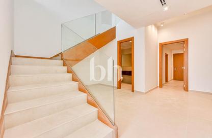 Villa - 3 - 4 for rent in Mirdif - Dubai