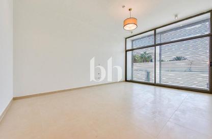 Villa - 3 - 4 for rent in Mirdif - Dubai