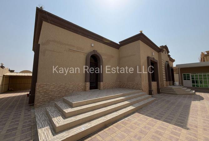132963355 - Property Main Image