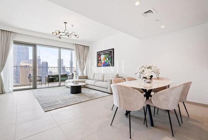 رفاهية عصرية بثلاث غرف نوم | مناظر أيقونية | موقع متميز في وسط المدينة