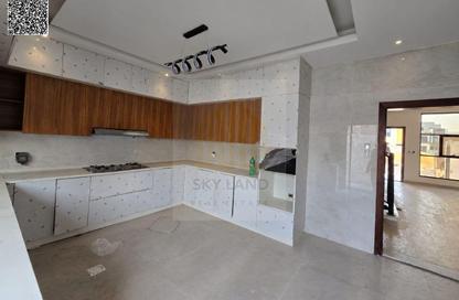 Villa - 4 - 6 for rent in Kabbali Hills - Al Helio 2 - Al Helio - Ajman
