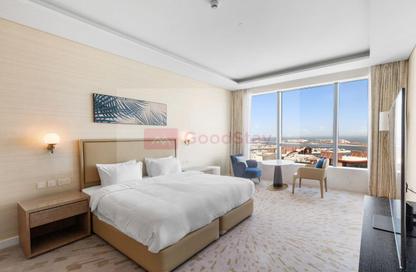 Apartment - Studio - 1 Bathroom for rent in The Palm Tower - Palm Jumeirah - Dubai