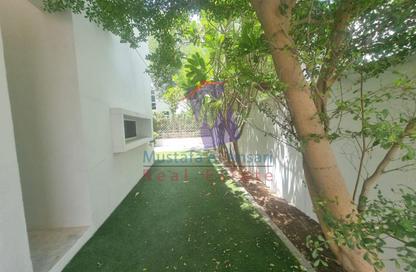 Villa - 3 Bedrooms - 4 Bathrooms for rent in Arabella Townhouses 1 - Arabella Townhouses - Mudon - Dubai