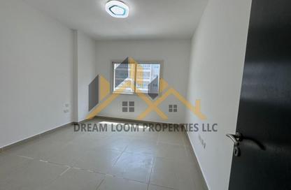 Apartment - 2 Bedrooms - 3 Bathrooms for rent in Tower 3 - Al Reef Downtown - Al Reef - Abu Dhabi
