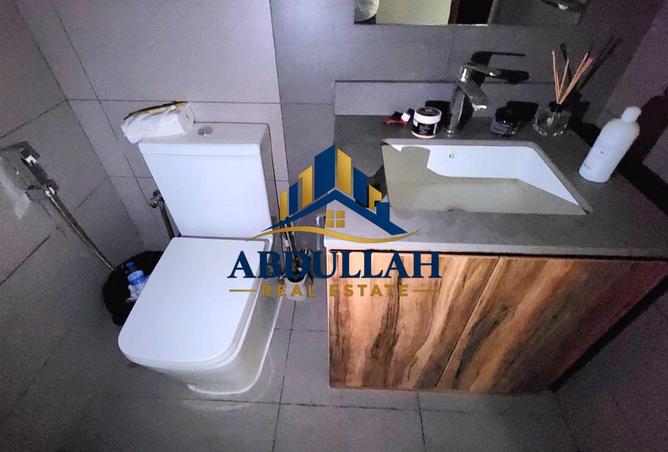 143757996 - Property Image 2