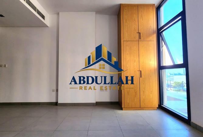 143757996 - Property Image 3