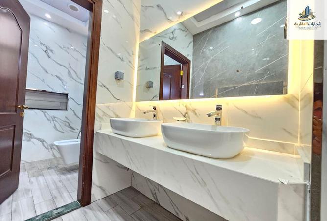 67834424 - Property Image 3