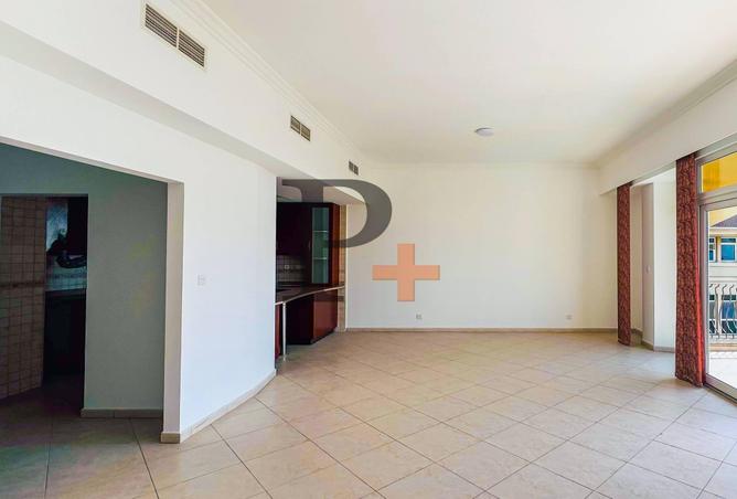 70275193 - Property Image 3