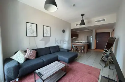 شقة - غرفة نوم - 2 حمامات للايجار في برج سولافا - دبي مارينا - دبي