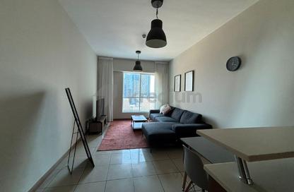 Apartment - 1 Bedroom - 2 Bathrooms for rent in Sulafa Tower - Dubai Marina - Dubai