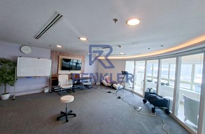 Office Space - Studio - 1 Bathroom for rent in Fortune Executive - JLT Cluster T - Jumeirah Lake Towers - Dubai