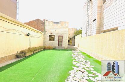Compound - 3 Bedrooms - 5 Bathrooms for rent in Umm Suqeim 1 Villas - Umm Suqeim 1 - Umm Suqeim - Dubai