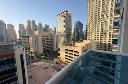 Apartment - 2 Bedrooms - 4 Bathrooms for rent in Cascades Tower - Dubai Marina - Dubai