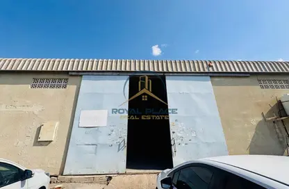 Warehouse - Studio - 1 Bathroom for rent in Ras Al Khor - Dubai