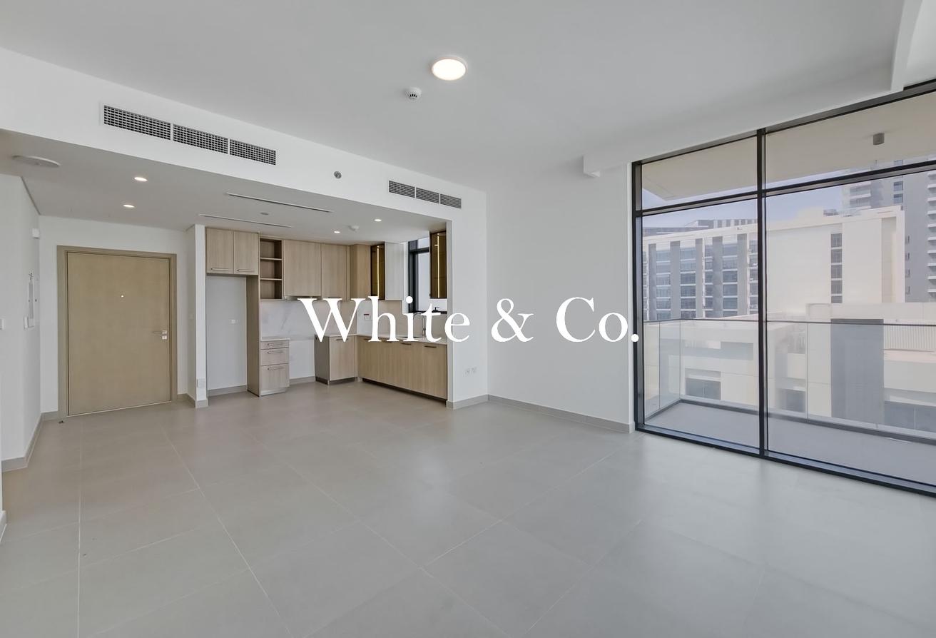 Available Now | Corner Unit | Luxury 2B photo 4