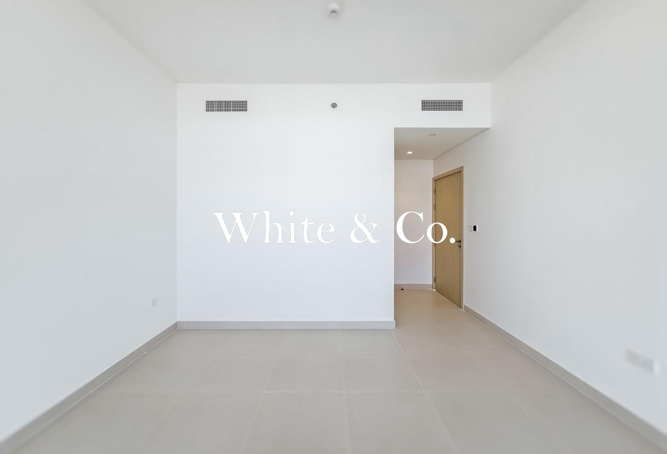 Available Now | Corner Unit | Luxury 2B photo 14