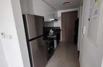 Apartment - 1 Bathroom for rent in East Village - Aljada - Sharjah