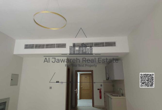 121546282 - Property Image 2