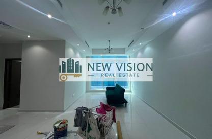 Apartment - 1 Bedroom - 2 Bathrooms for rent in Al Khan Lagoon Tower - Al Khan Lagoon - Al Khan - Sharjah Apartment - 1 Bedroom - 2 Bathrooms for rent in Al Khan Lagoon Tower - Al Khan Lagoon - Al Khan - Sharjah