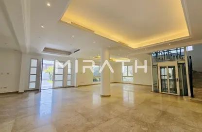 Villa - 5 Bedrooms - 6 Bathrooms for rent in Nad Al Sheba 4 - Nad Al Sheba - Dubai