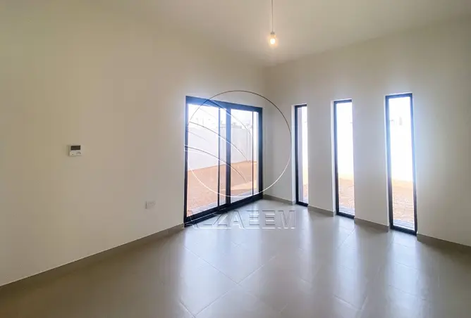 151912555 - Property Image 2