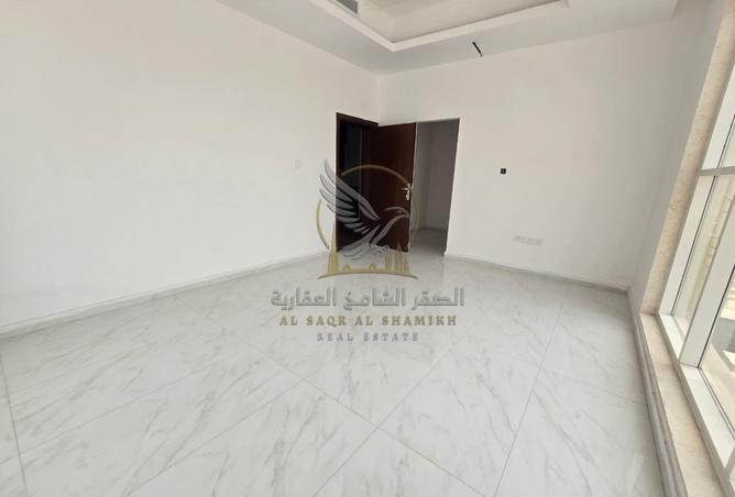 142381037 - Property Main Image