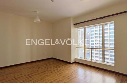 Apartment - Studio - 1 for rent in Icon Tower 1 - JLT Cluster M - Jumeirah Lake Towers - Dubai