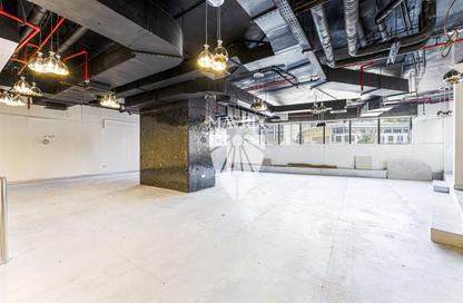 Shop - Studio for rent in Bay Central - Dubai Marina - Dubai