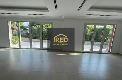 Villa - 4 Bedrooms - 5 Bathrooms for rent in Villa Lantana - Dubai Science Park - Dubai