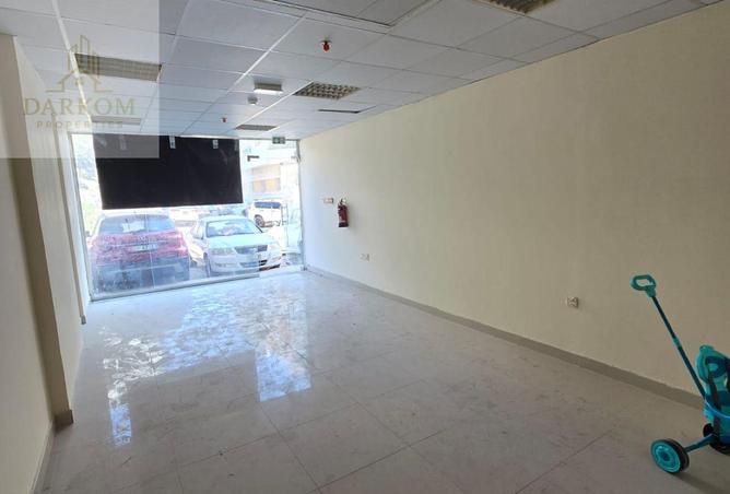 54563928 - Property Main Image