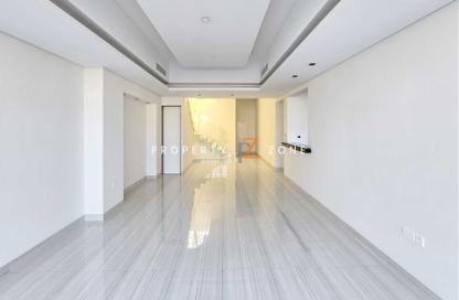 Villa - 3 Bedrooms - 3 Bathrooms for rent in Gardenia Townhomes II - Wasl Gate - Dubai Villa - 3 Bedrooms - 3 Bathrooms for rent in Gardenia Townhomes II - Wasl Gate - Dubai