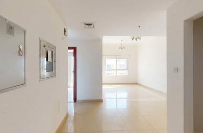 Apartment - 1 - 2 for rent in Al Majaz Pearl - Al Majaz 2 - Al Majaz - Sharjah