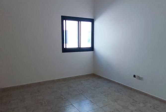 100394004 - Property Main Image