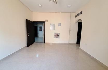 Apartment - 1 - 1 for rent in Muwailih Building - Muwaileh - Sharjah