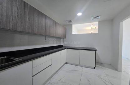 Apartment - 2 Bedrooms - 3 Bathrooms for rent in 5th Avenue - Al Furjan - Dubai