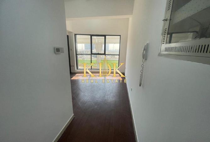 87037586 - Property Image 3